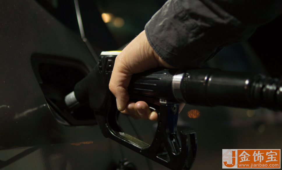 油价调整最新消息：今晚成品油调价窗口开启！国内油价或将大幅度下跌！ 